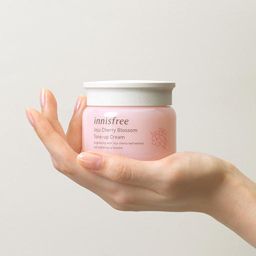 Dewy glow tone-up cream - with Jeju cherry blossom 50ml
