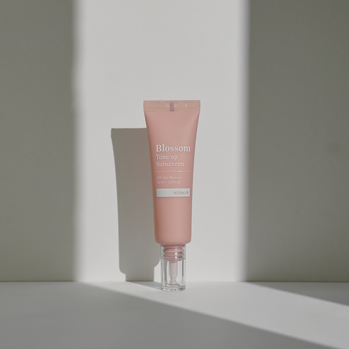 Blossom Tone up Sunscreen SPF 50+ PA++++ 30ml