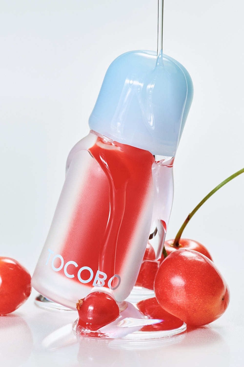 Juicy Berry Plumping Lip Oil 17 BERRY MILK 4g