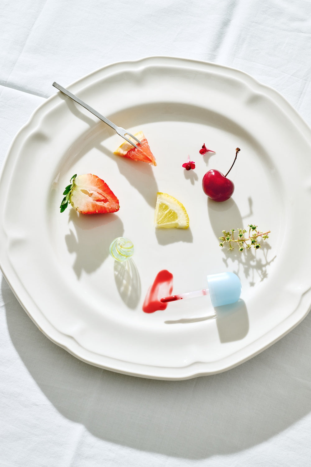 Juicy Berry Plumping Lip Oil 15 CORAL SODA 4g